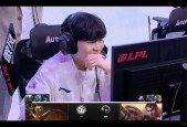 开云体育服务-Rookie重返赛场，爆冷首场状态出色，雄鹿观众沸腾！再创辉煌时刻