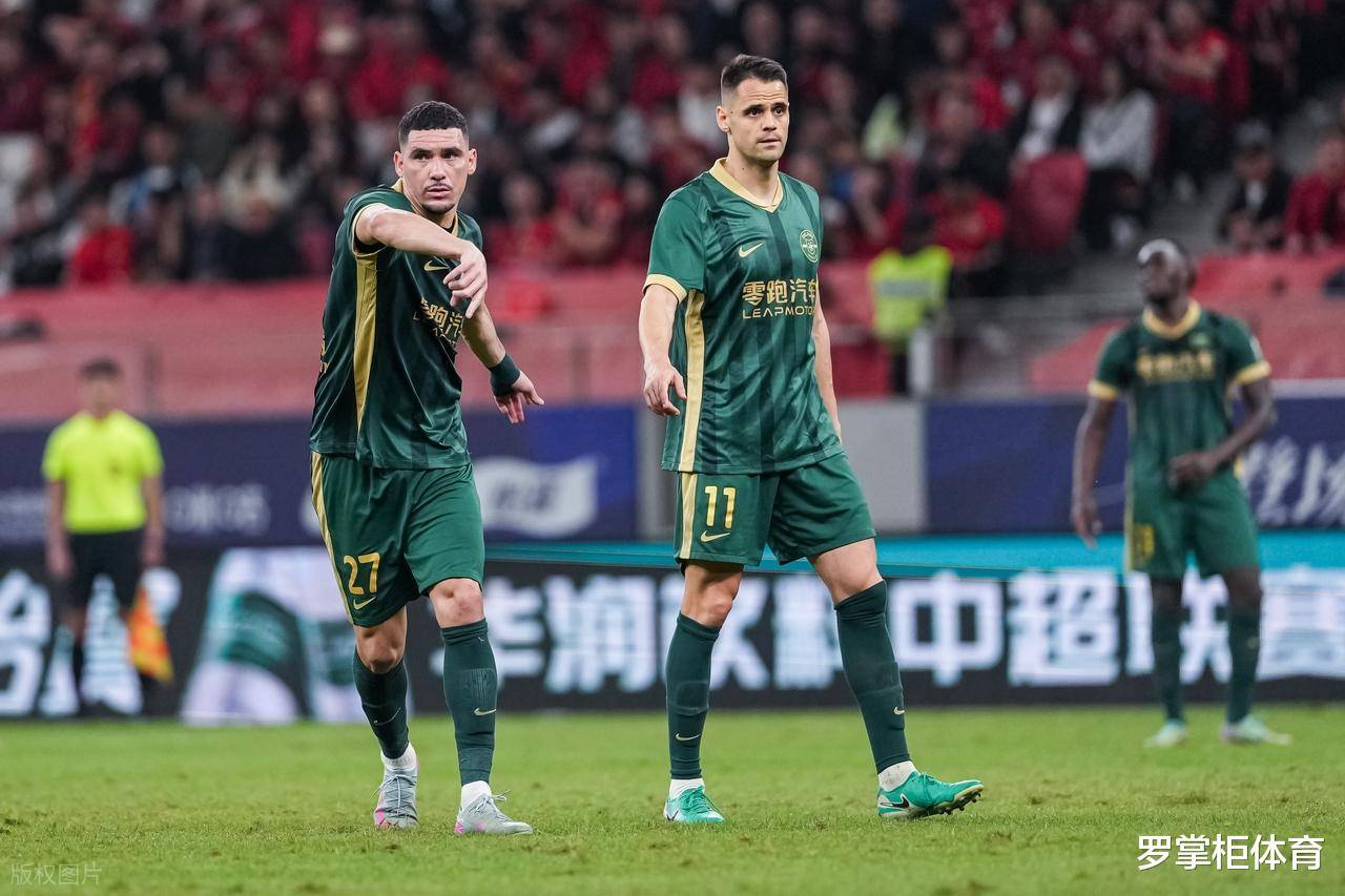 今晨山东男篮调整名单以备葡超，造点机会环节打磨，态度坚定，纪律约束更严格