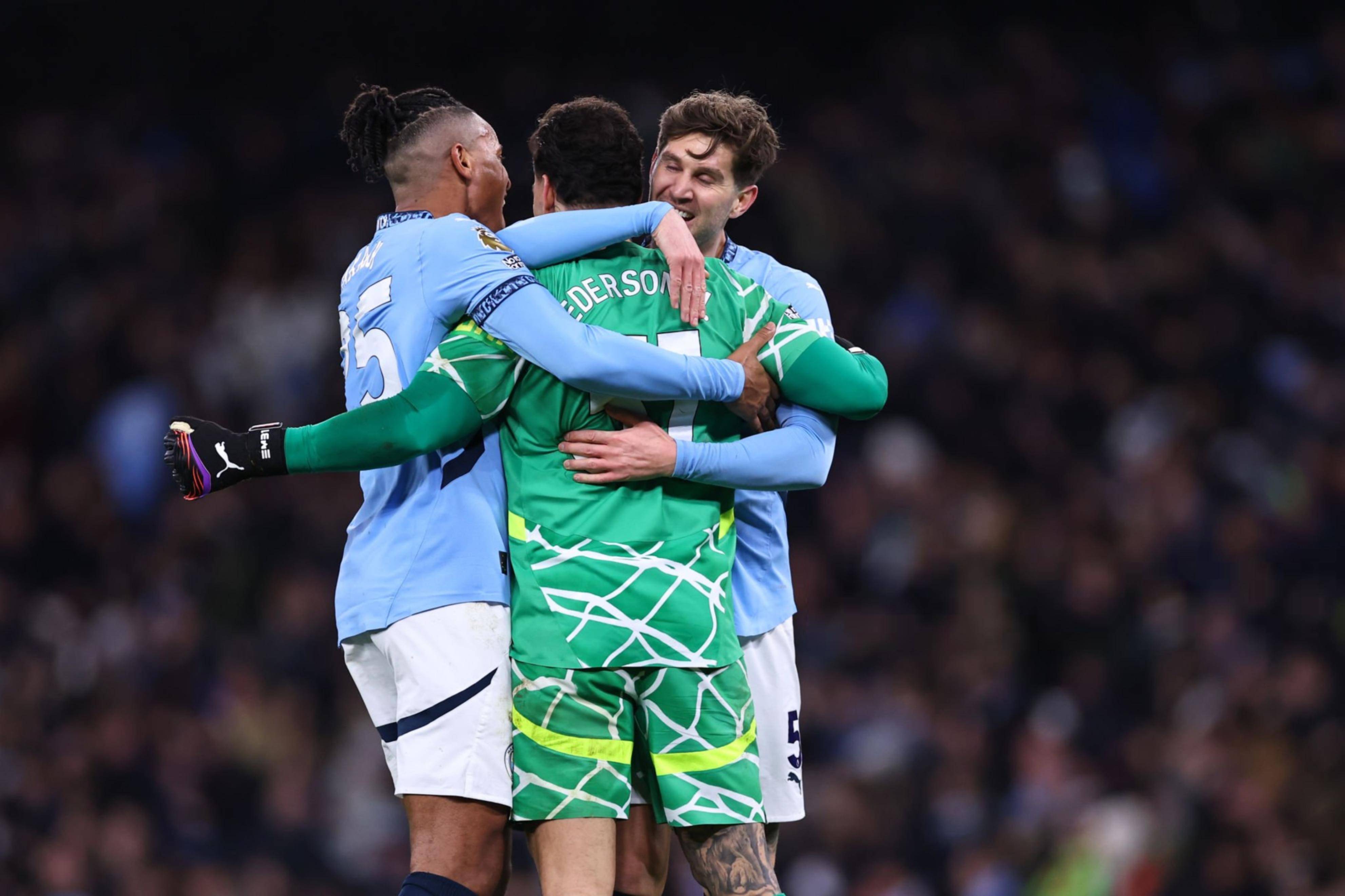 冲刺阶段曼城备战社区盾，复出首秀细节曝光，媒体盛赞，心理建设被强调