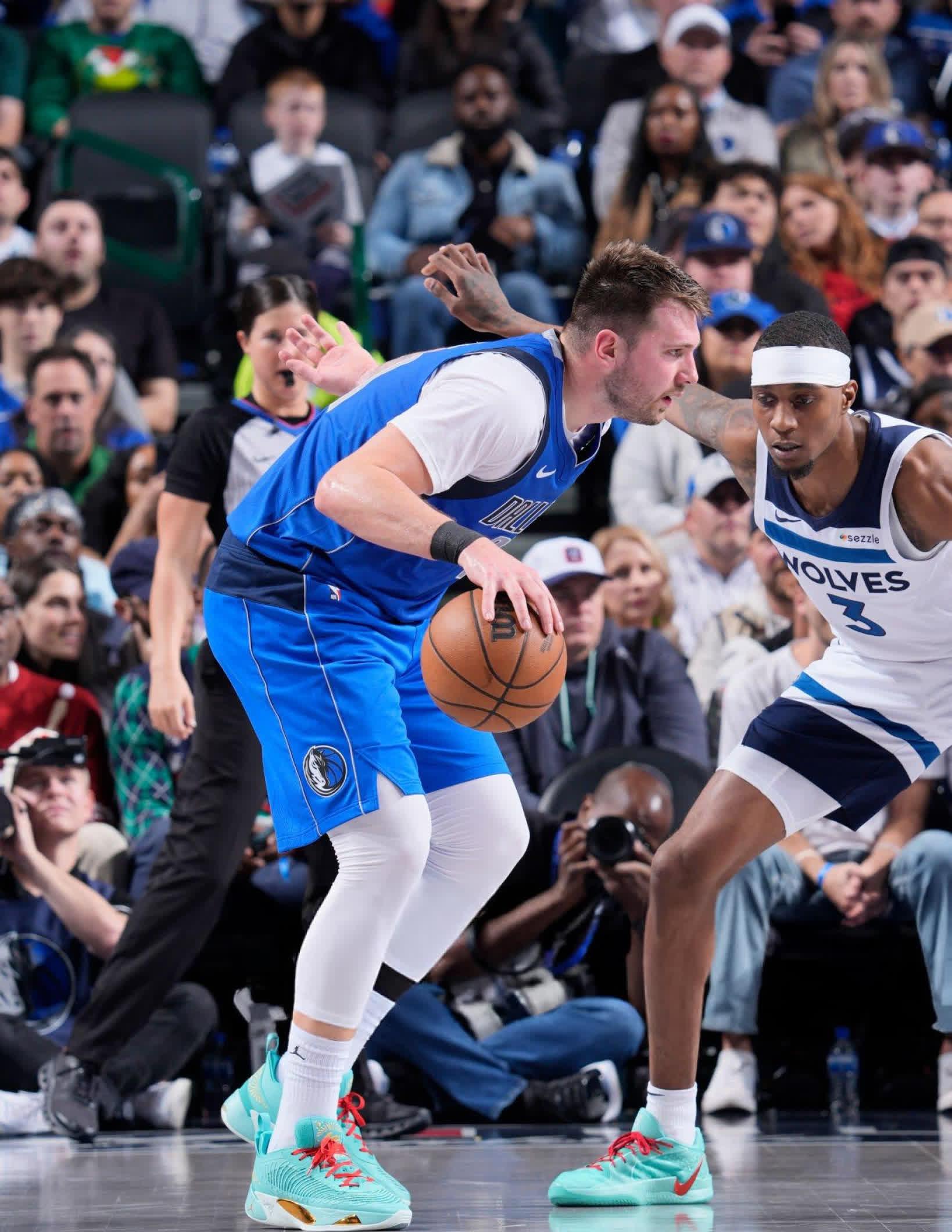 赛前突围战来临，达拉斯独行侠围绕欧超杯强势反弹，球迷炸锅，纪律约束更严格的简单介绍